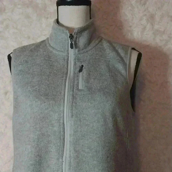 Orvis Light Grey Zip Up Vest with 3 Zippered Pockets Size M - Picture 5 of 10